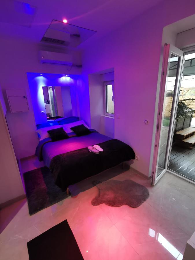 Lyon Superbe Jacuzzi Vue Sur Jardin Daire Villeurbanne Dış mekan fotoğraf